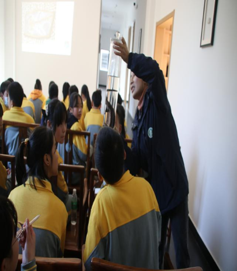 部分活动照片4.png 部分活动照片4.png