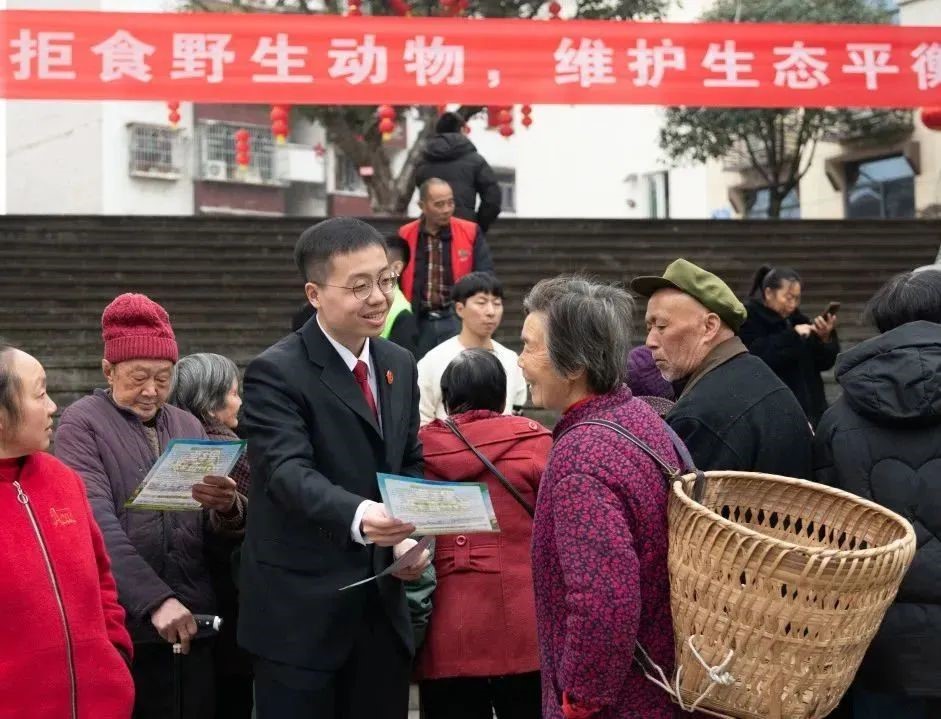 重庆生态科普进社区2.jpg 重庆生态科普进社区2.jpg